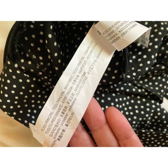 Zara Trafaluc Women's Shorts Size L Black White Polka Dot NWT - Picture 5 of 6
